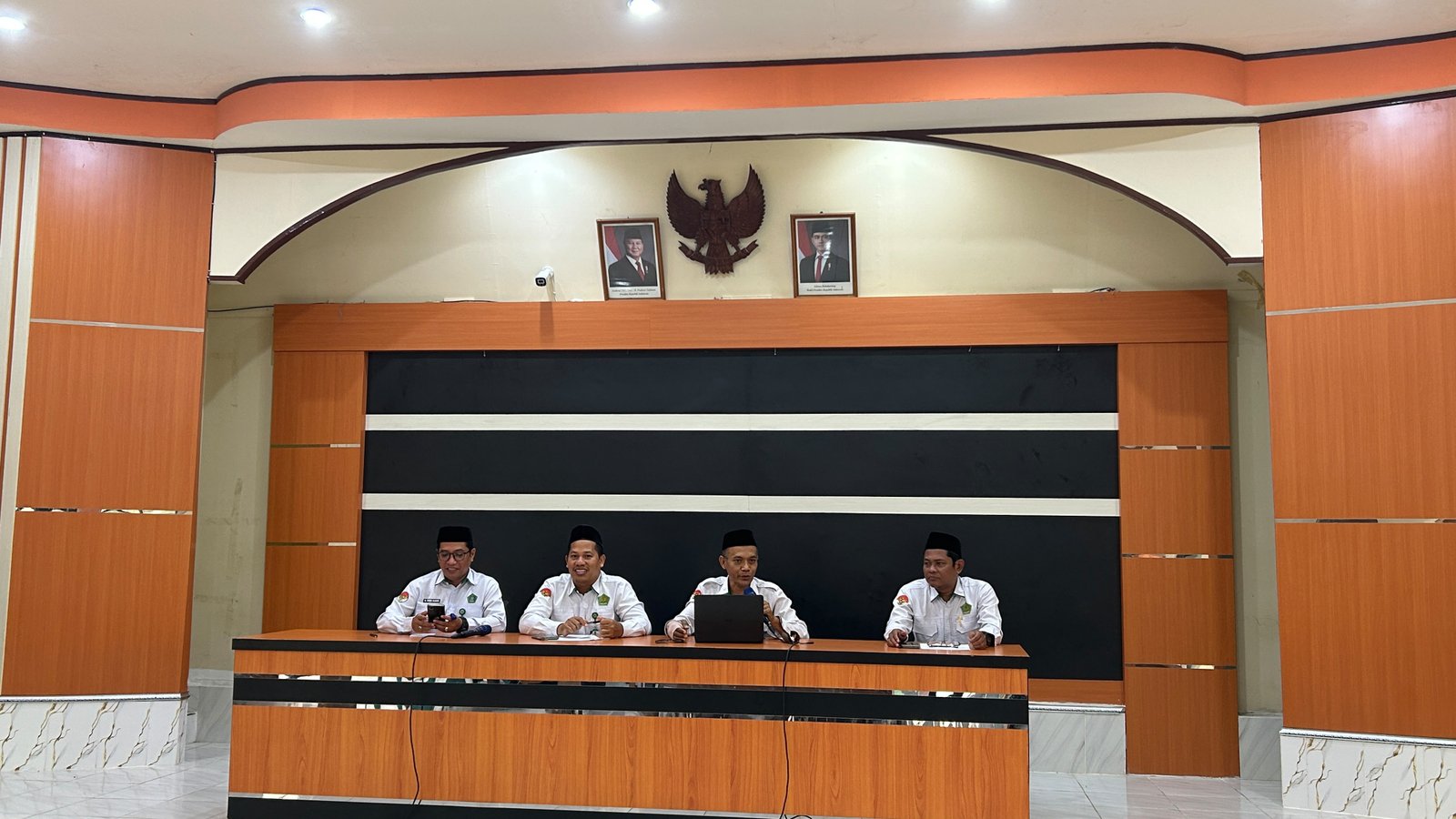 Perkuat Koordinasi dan Evaluasi Program, MAN 2 HSU Gelar rapat Bulanan